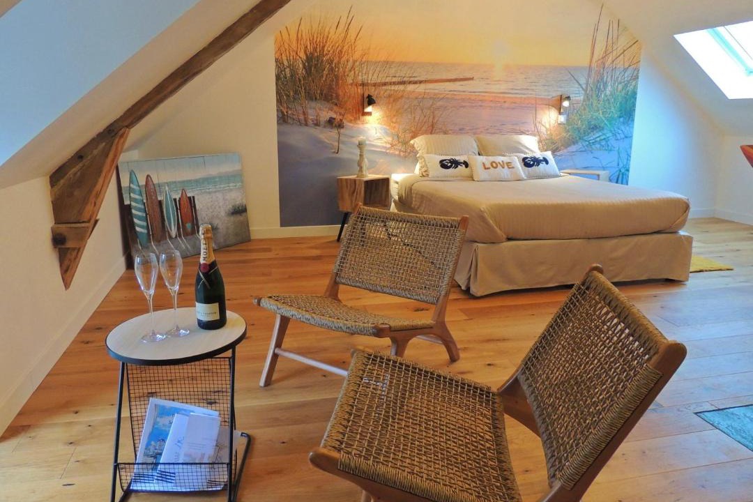 Photo of Others in Taden