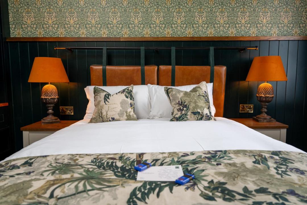 Photo of Others in Himley