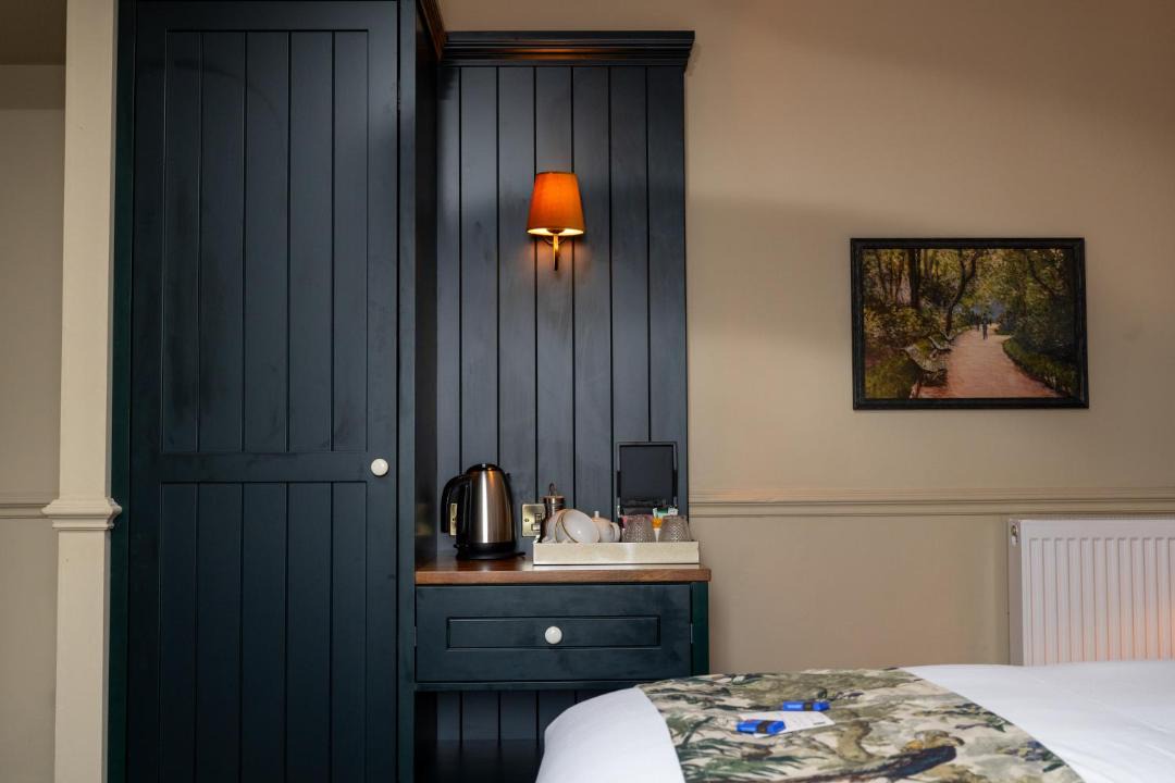 Photo of Others in Himley