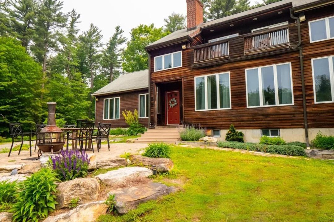 Photo of Others in Otis