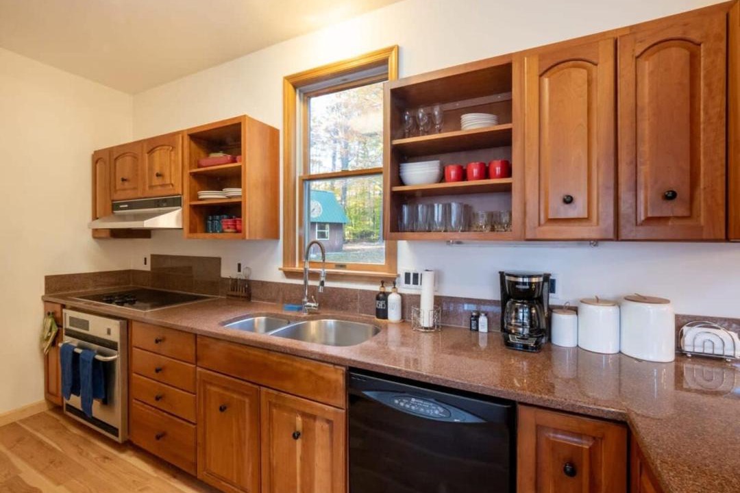 Photo of Others in Otis