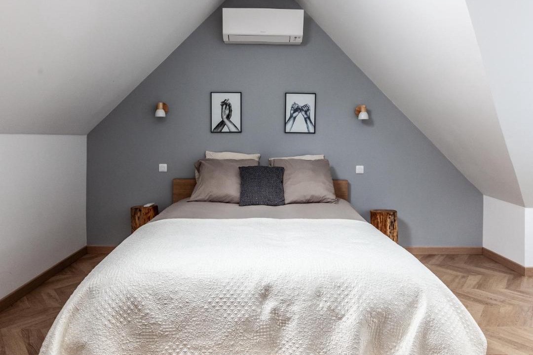 Photo of Bedroom in Saint-Escobille