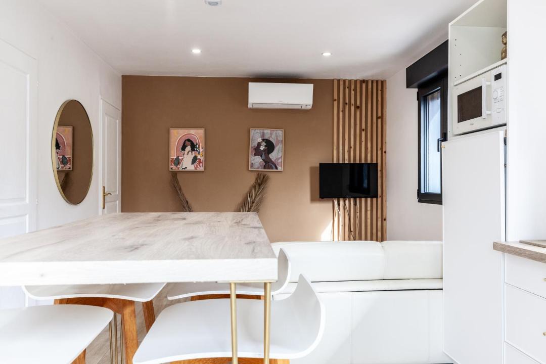 Photo of Others in Saint-Escobille