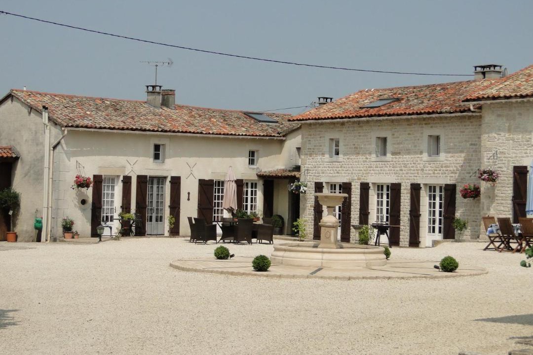 Photo of Others in Bouin