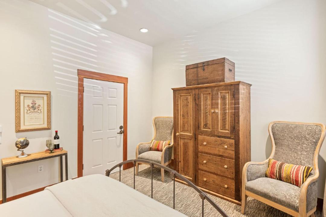 Photo of Others in Sonoma