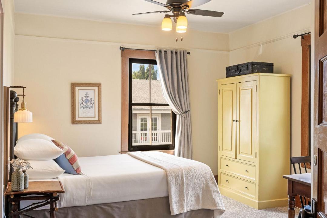 Photo of Others in Sonoma