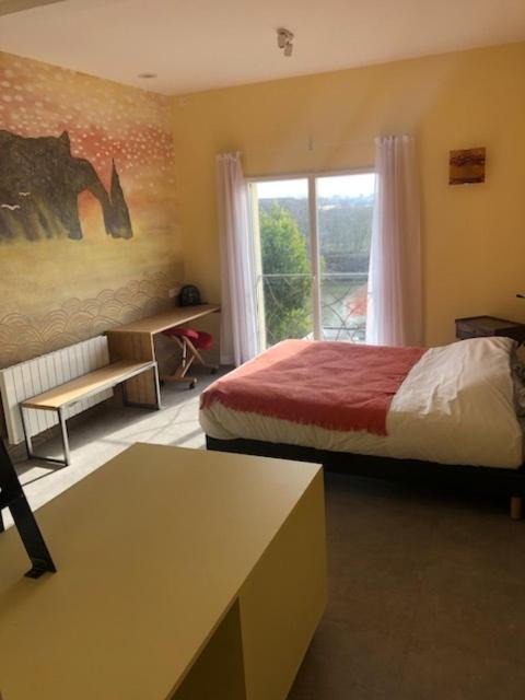 Photo of Bedroom in Epinay-sur-Seine