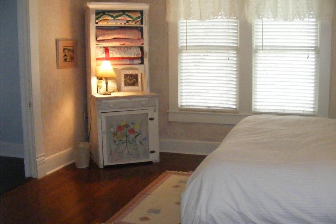 Photo of Bedroom in Glen Rose