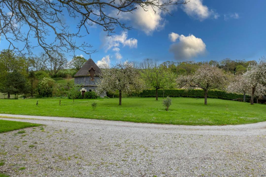 Photo of Others in Fontenay