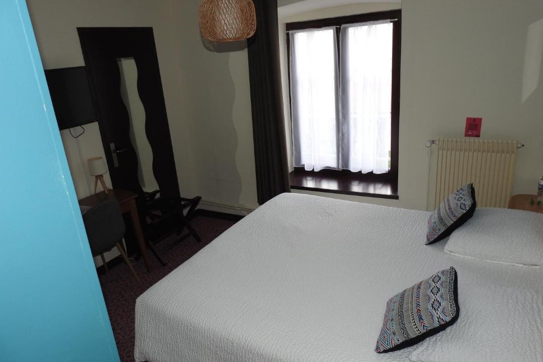 Photo of Bedroom in Saint-Julien-Chapteuil