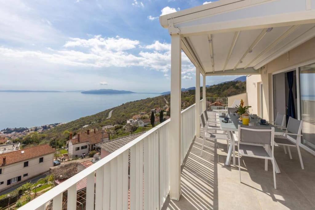 Photo of Patio Balcony in Bregi