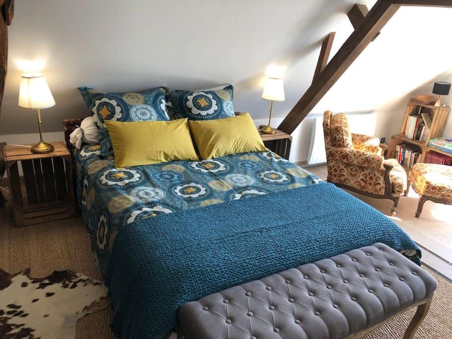 Photo of Others in Hecq