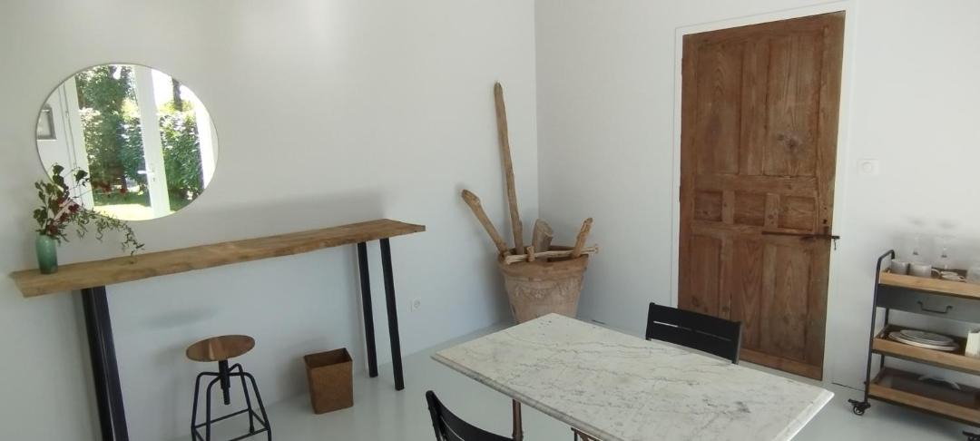 Photo of Others in Mont