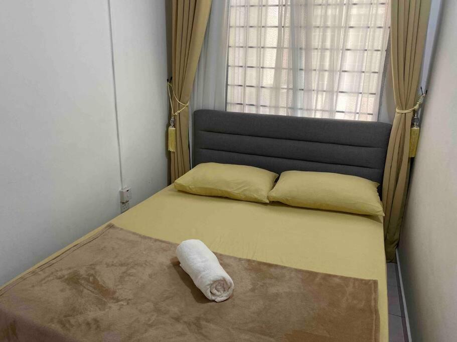 Photo of Bedroom in Taman Tanjung