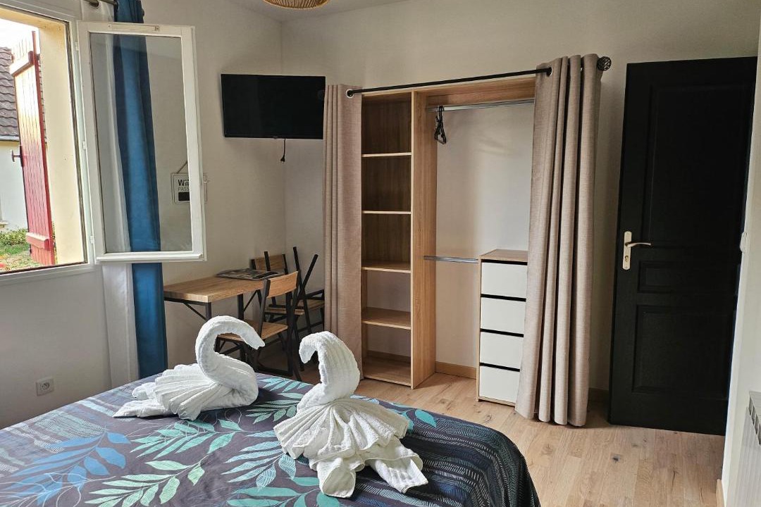 Photo of Others in Guecelard