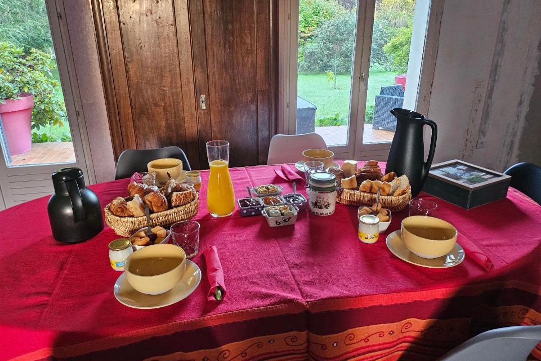 Photo of Livingroom in Guecelard