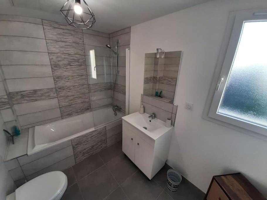 Photo of Bathroom in Tourville-sur-Odon