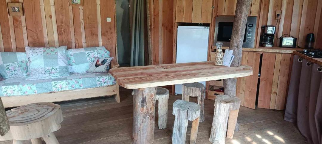 Photo of Others in Saint-Eloy-les-Tuileries