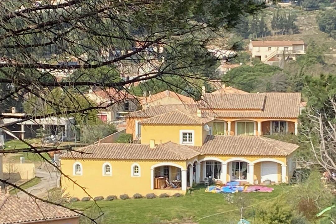Photo of Others in Bizanet