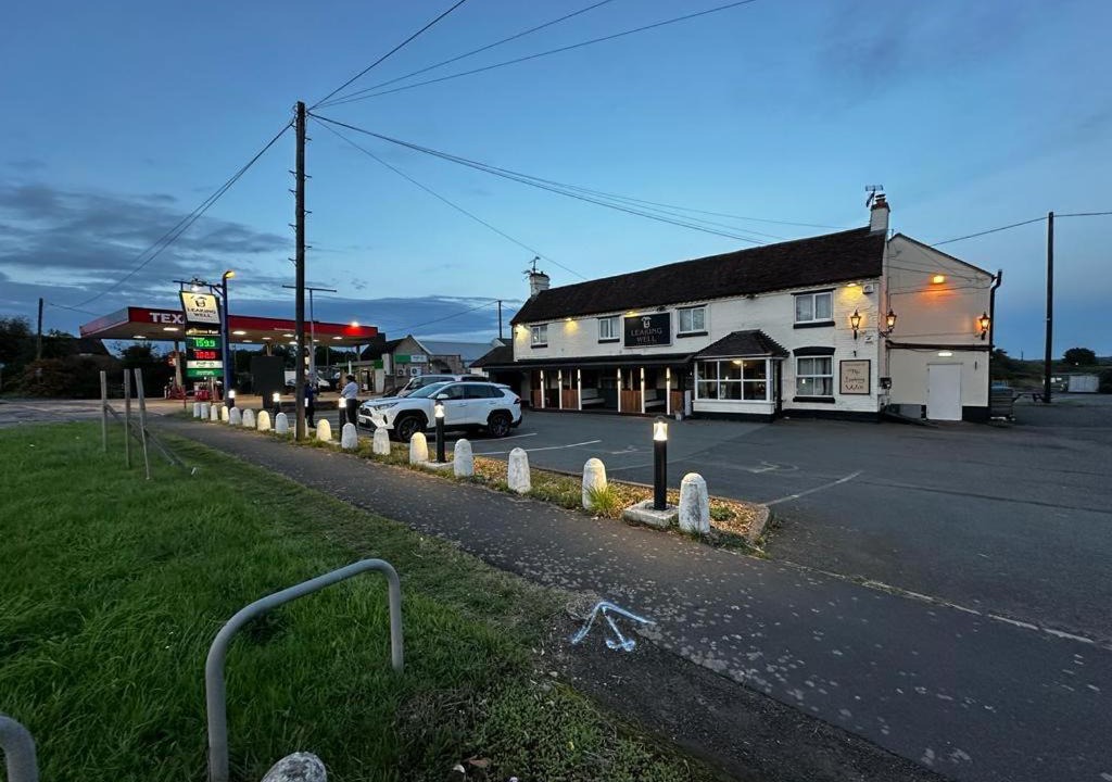 Photo of Others in Dunhampton