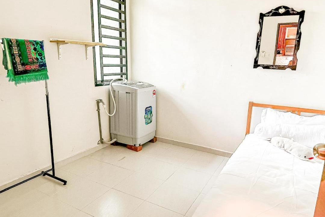 Photo of Bedroom in Kampung Sura Masjid