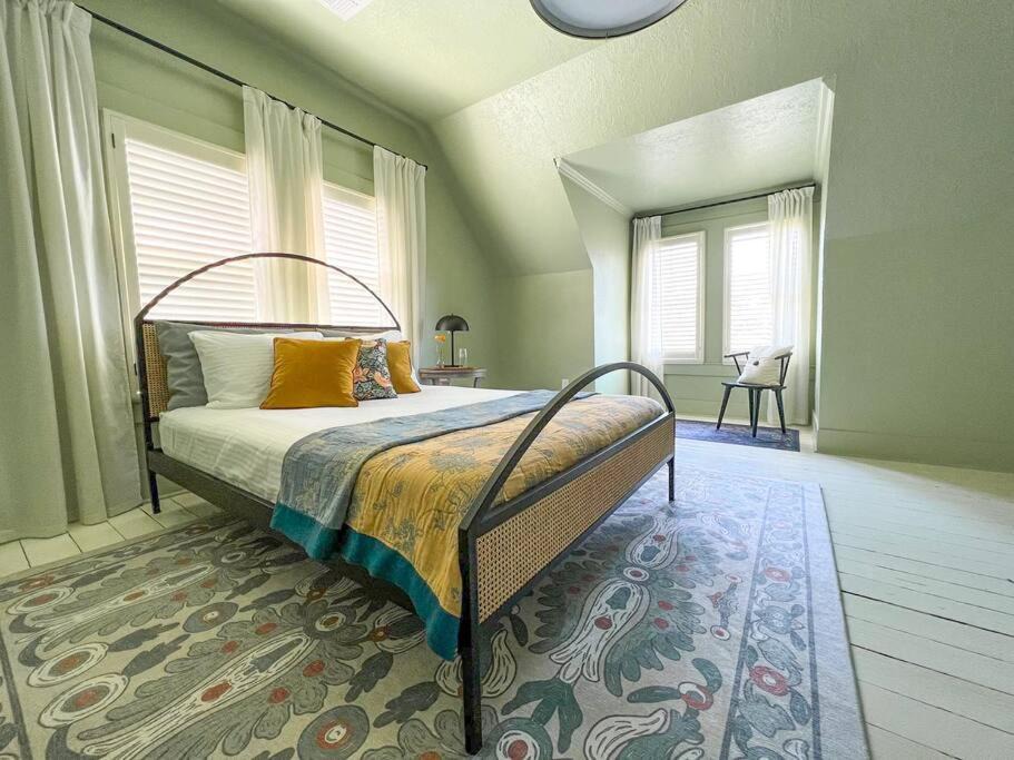 Photo of Bedroom in Bellville