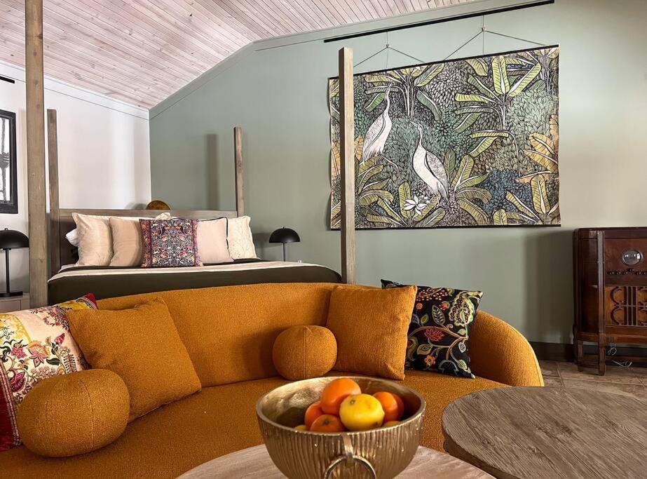 Photo of Livingroom in Bellville