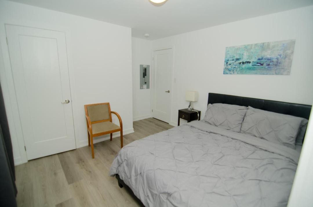Photo of Bedroom in Niagara Falls