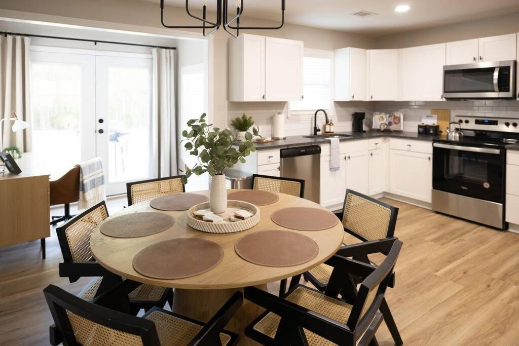 Photo of Livingroom in McDonough