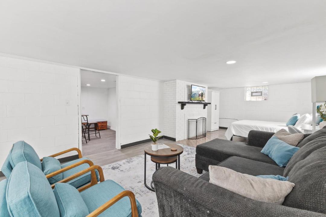 Photo of Livingroom in Speedway