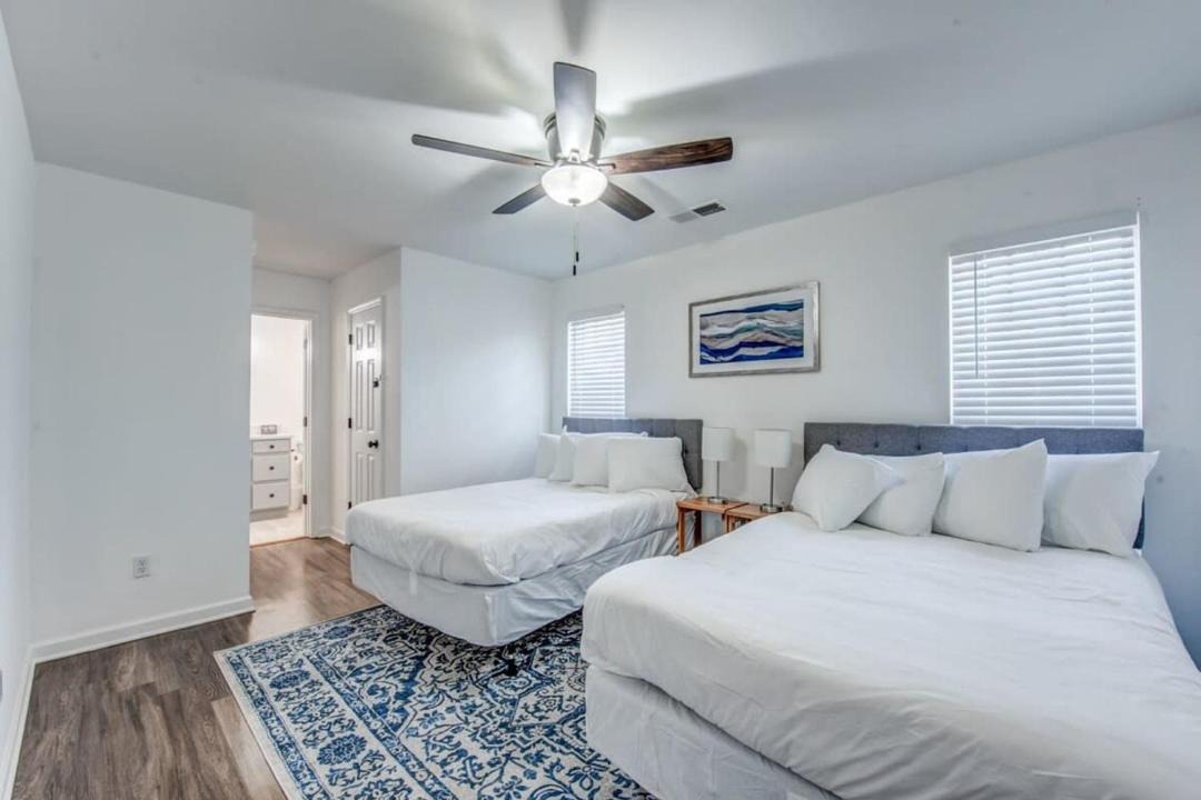 Photo of Bedroom in University District