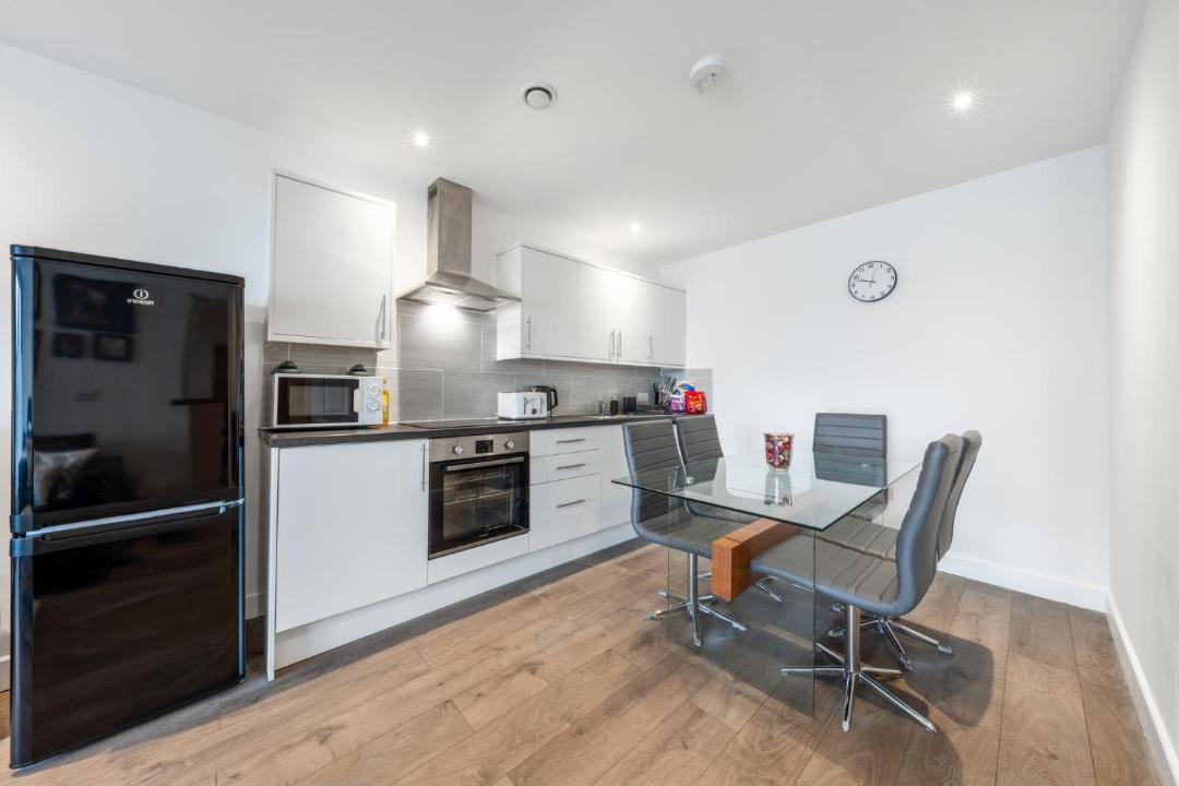 Photo of Others in Edgware