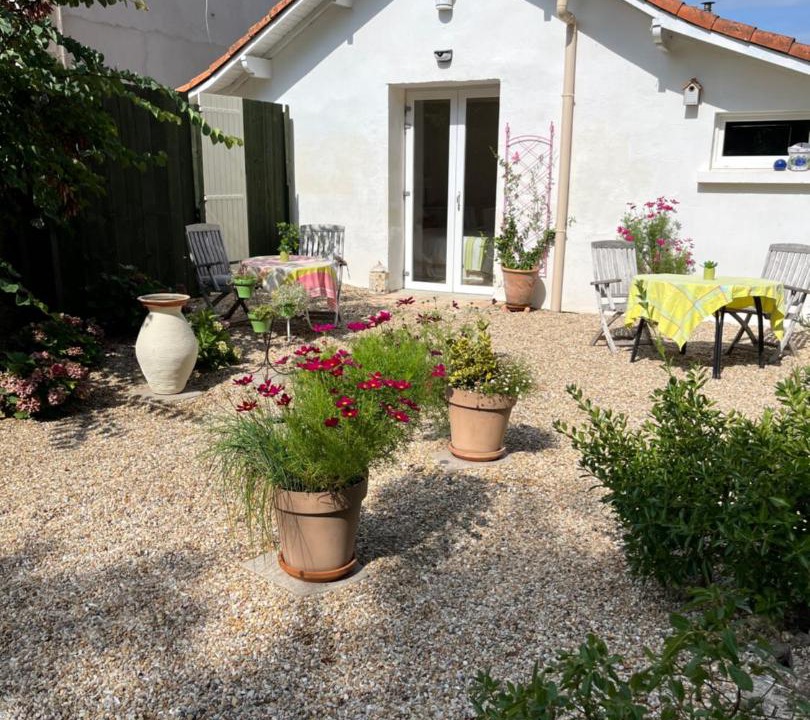 Photo of Buildings in Corme Ecluse