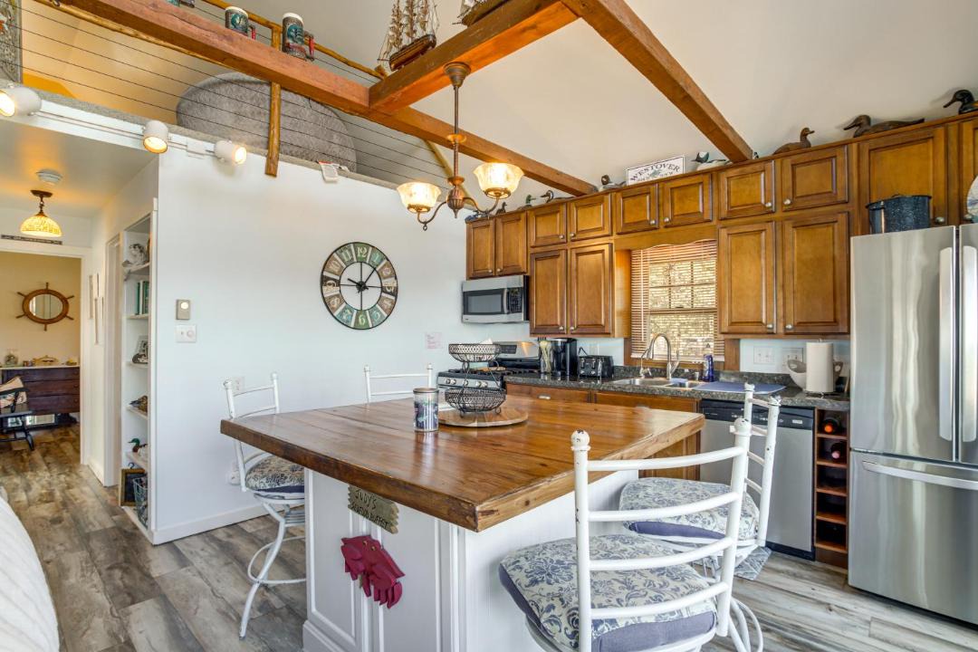 Photo of Others in Westover