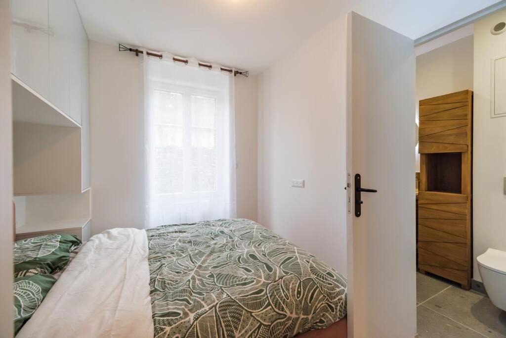 Photo of Bedroom in Lannion