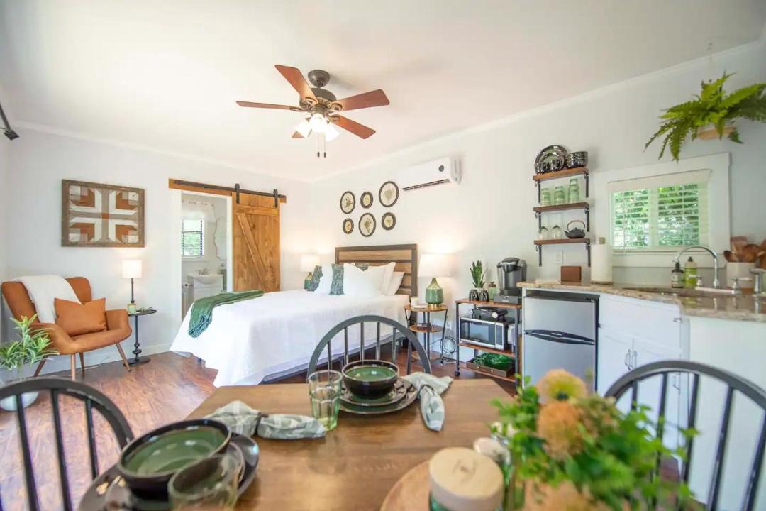 Photo of Livingroom in Waco