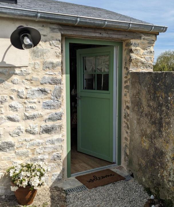 Photo of Buildings in Annoville