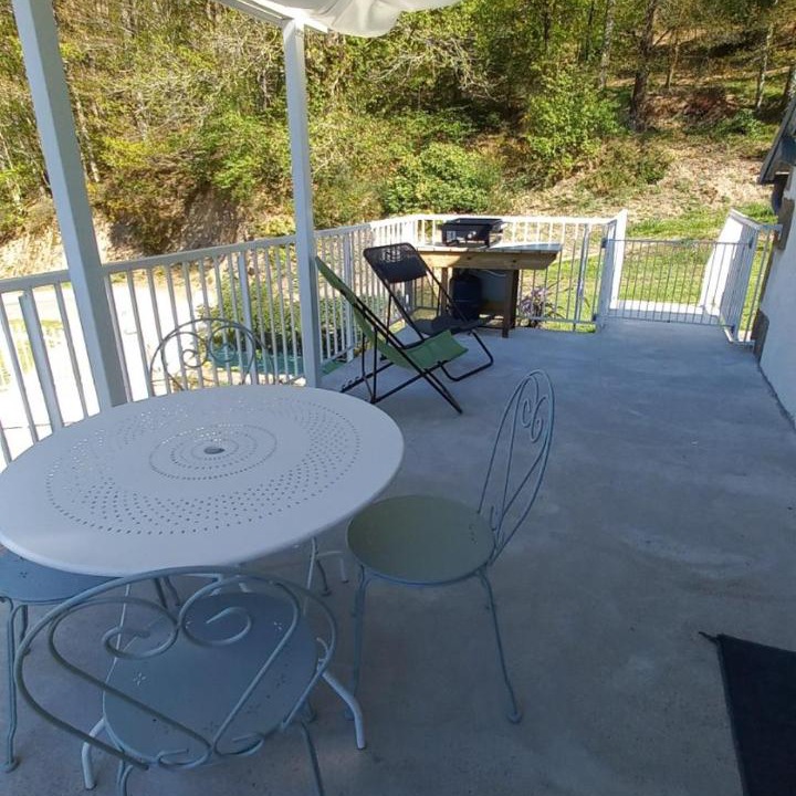 Photo of Patio Balcony in Saint-Sulpice-le-Gueretois