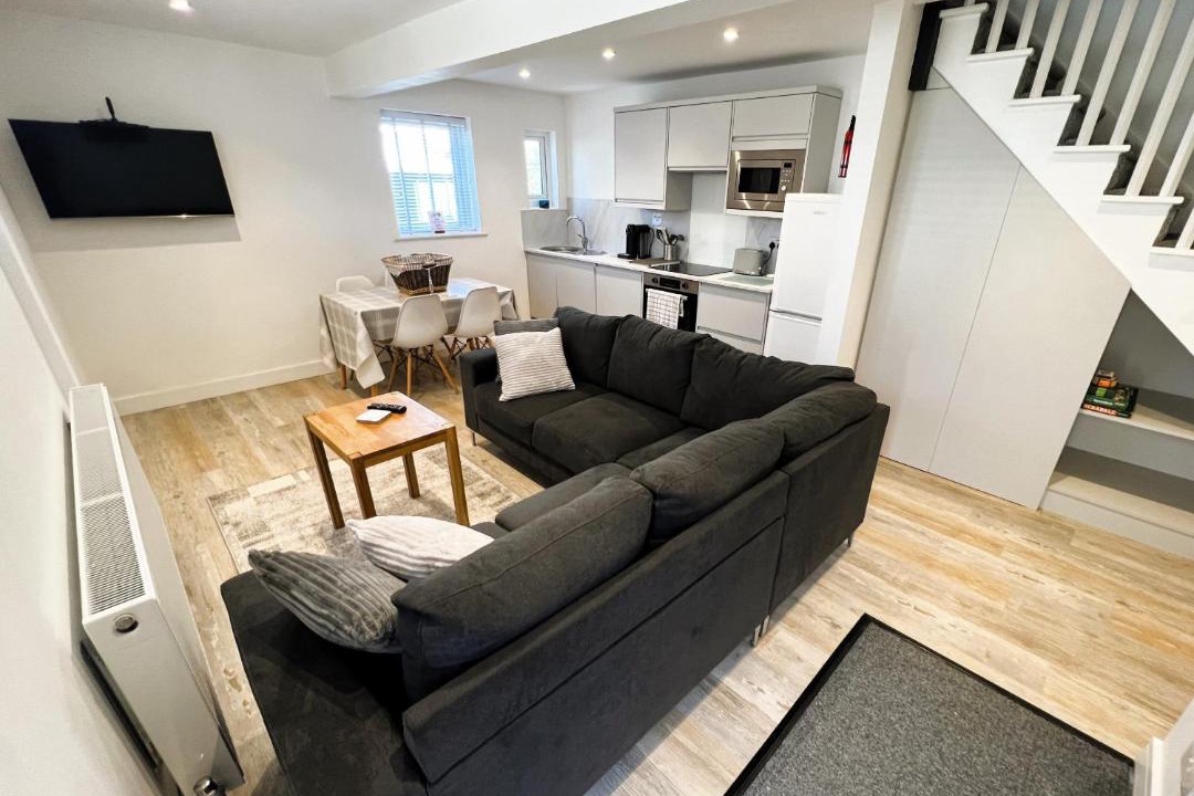 Photo of Others in Sandown