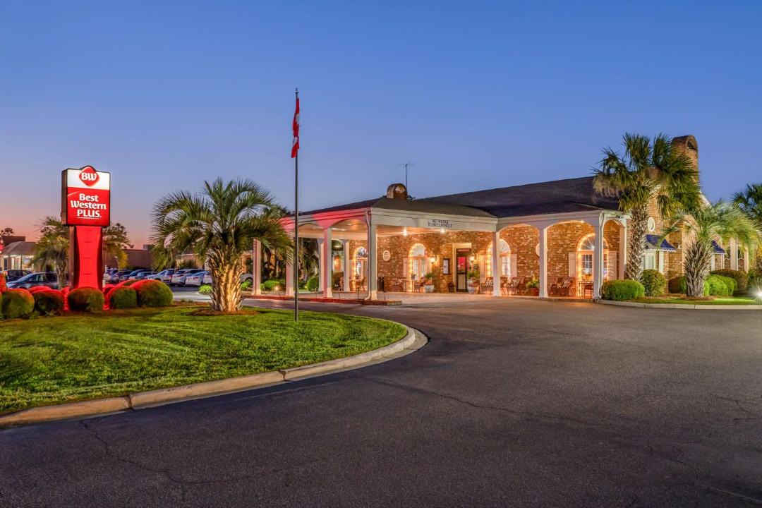 Photo of Buildings in Santee