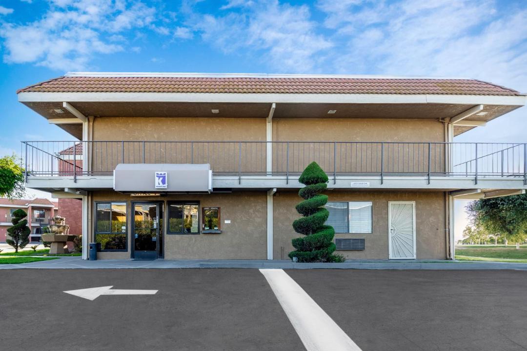 Photo of Buildings in Madera
