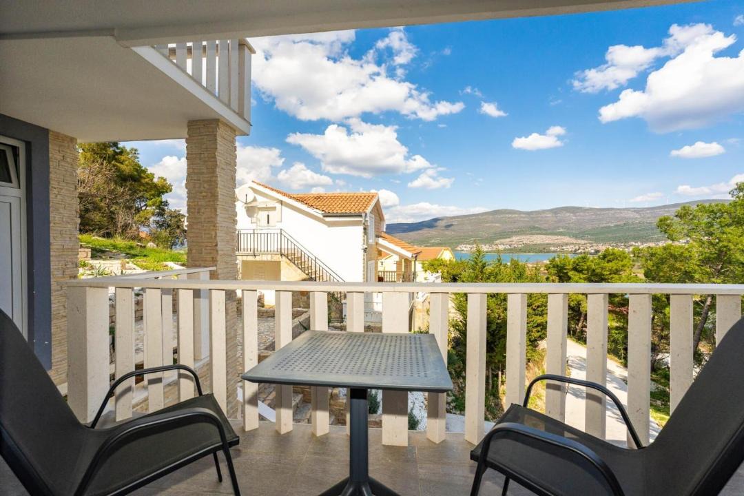 Photo of Patio Balcony in Donji Karin