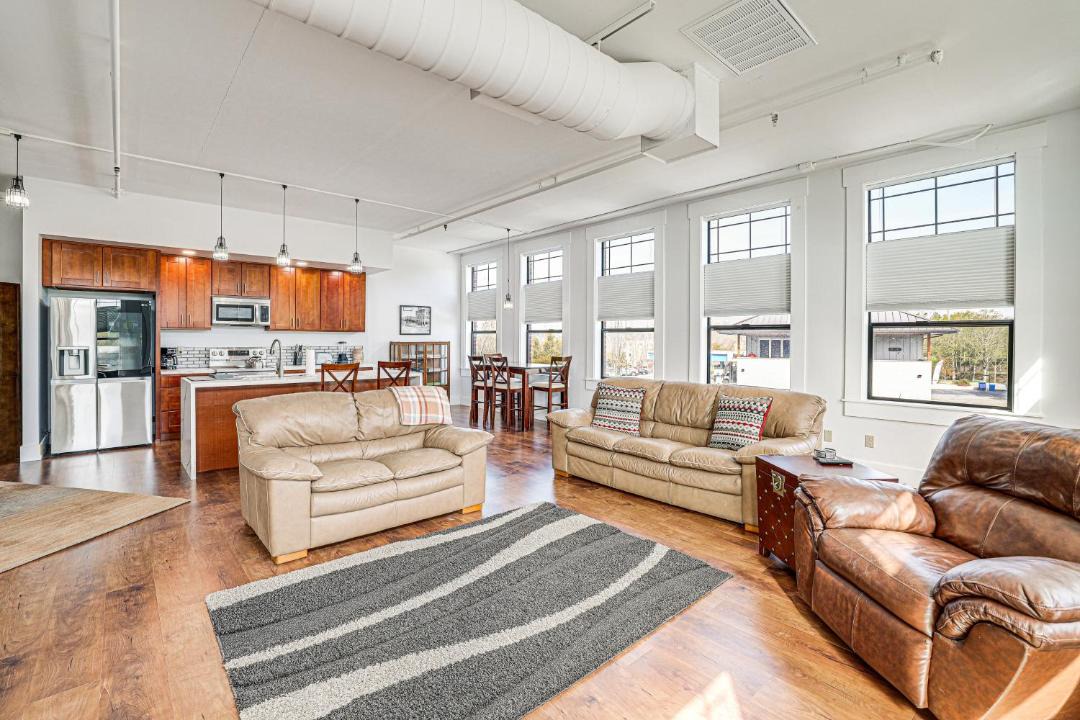 Photo of Livingroom in Blaine