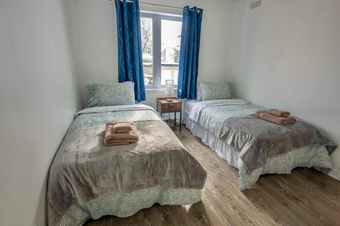 Photo of Bedroom in Laval-des-Rapides