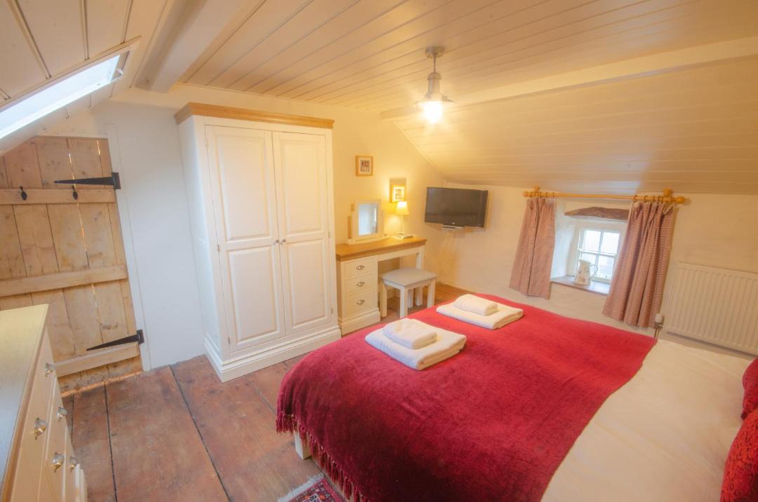 Photo of Others in Trefasser