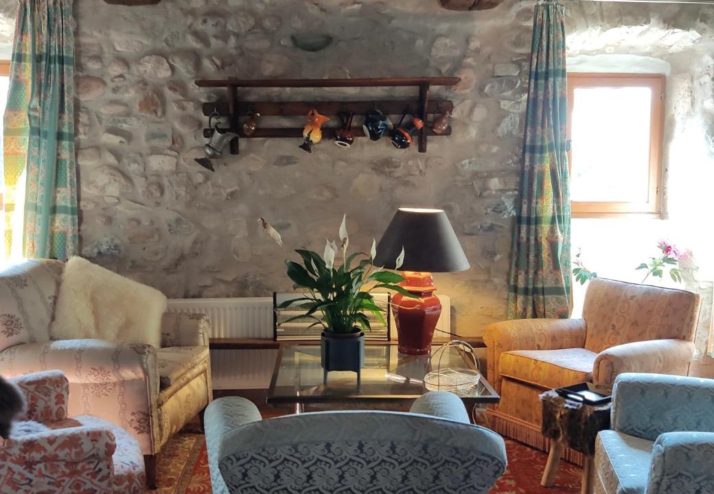 Photo of Livingroom in Saint-Alban-sous-Sampzon