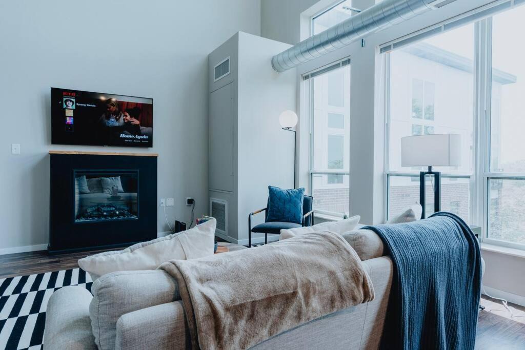 Photo of Bedroom in DeBaliviere Place