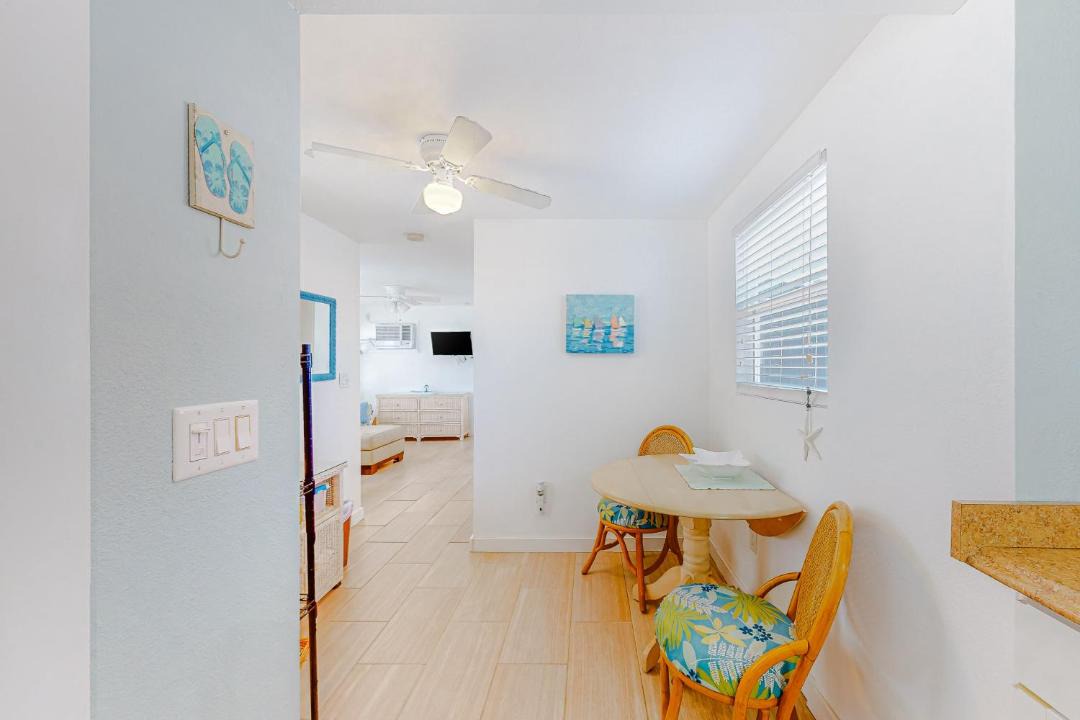 Photo of Livingroom in Bradenton Beach