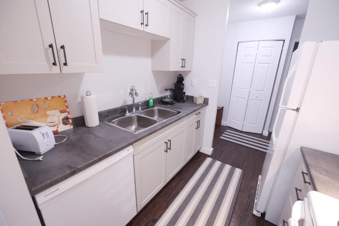 Photo of Kitchen in Elliot Lake