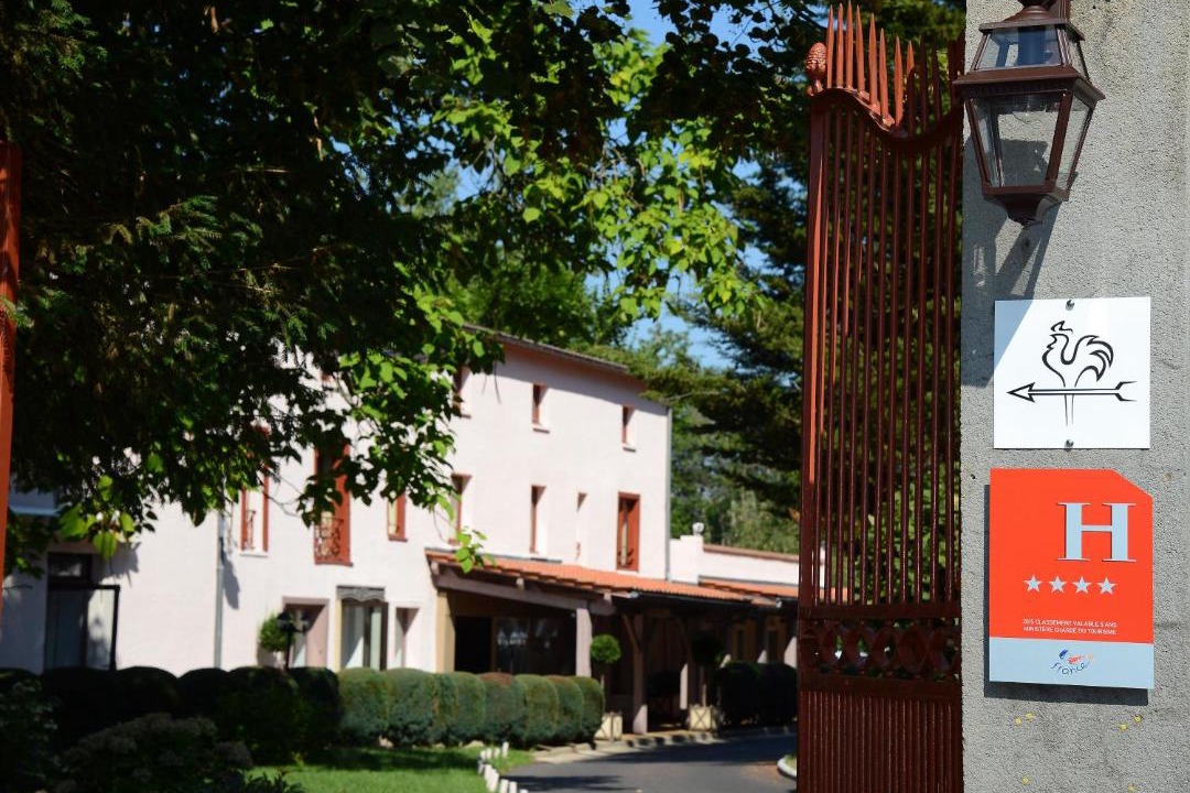 Photo of Others in Thiers